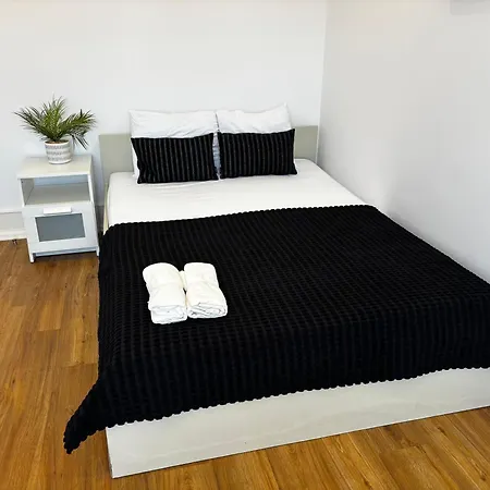 Luxury Location بيت شباب Lisboa