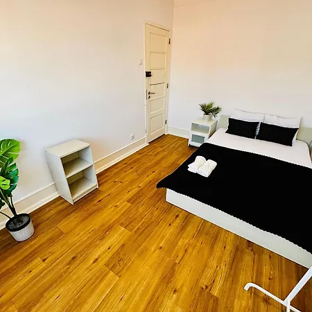 بيت شباب Luxury Location