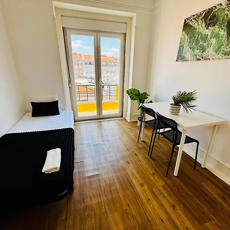 Luxury Location Hostel